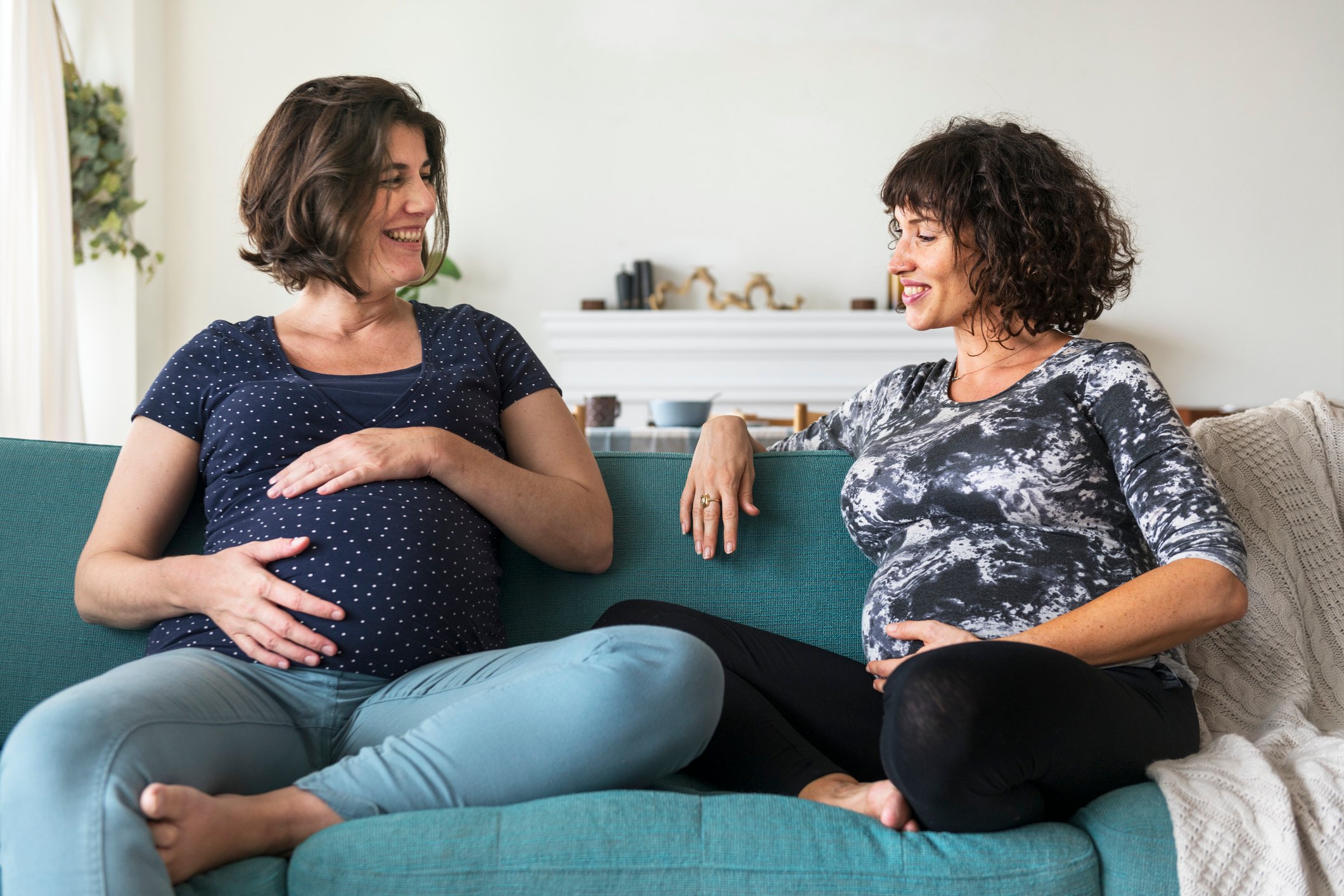 Pregnant support group meet up in a house